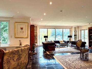 Haus zum Kaufen in Krefeld 2.249.000,00 EUR 586 m²