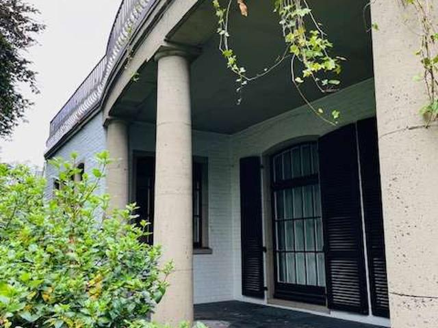 Haus zum Kaufen in Krefeld 2.400.000,00 EUR 650 m²