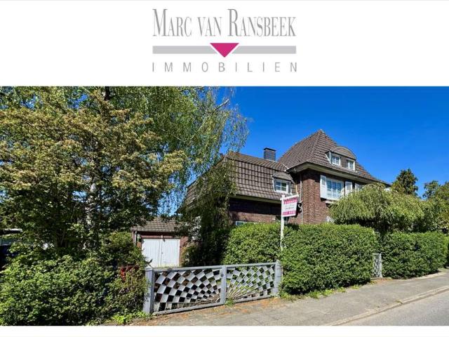 Haus zum Kaufen in Krefeld 300.000,00 EUR 120.86 m²