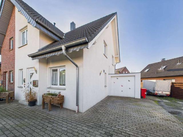 Haus zum Kaufen in Krefeld 349.000,00 EUR 84.88 m²