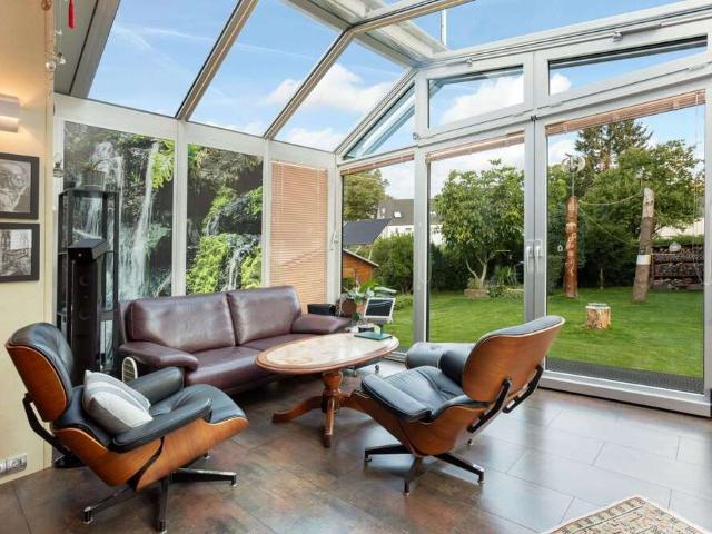 Haus zum Kaufen in Krefeld 369.000,00 EUR 128.2 m²