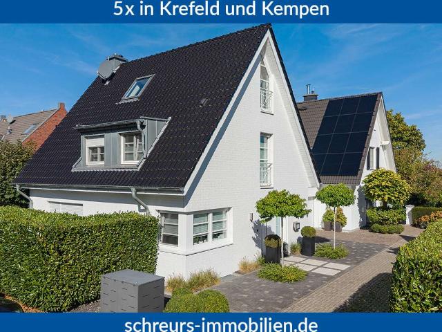 Haus zum Kaufen in Krefeld Verberg 695.000,00 EUR 158.14 m²