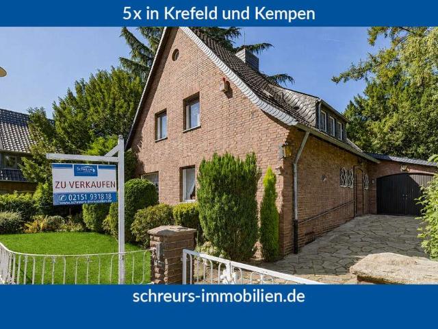 Haus zum Kaufen in Krefeld Bockum 680.000,00 EUR 179 m²