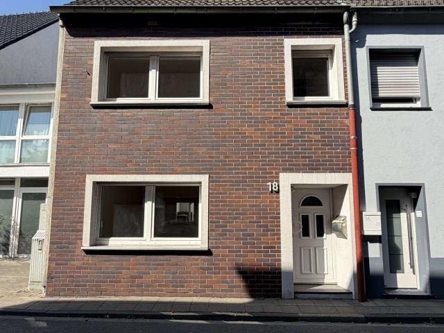 Haus zum Kaufen in Krefeld Hüls 285.000,00 EUR 129 m²