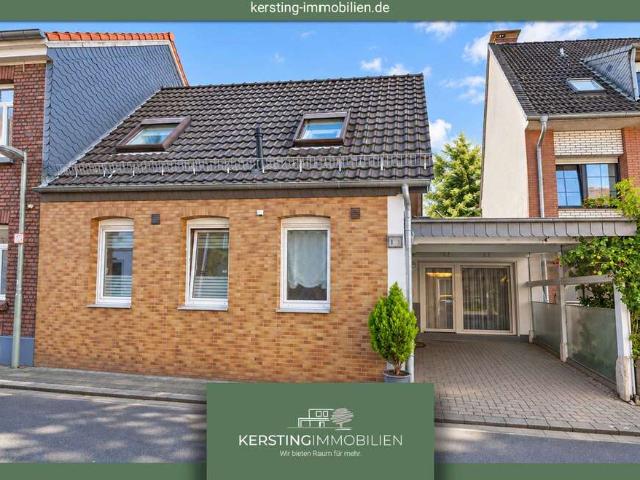Haus zum Kaufen in Krefeld Hüls 310.000,00 EUR 112.61 m²