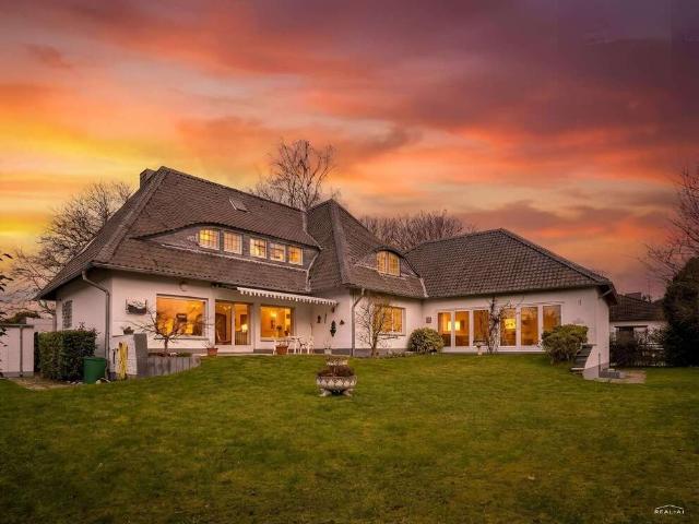 Haus zum Kaufen in Krefeld Kliedbruch 680.000,00 EUR 225 m²