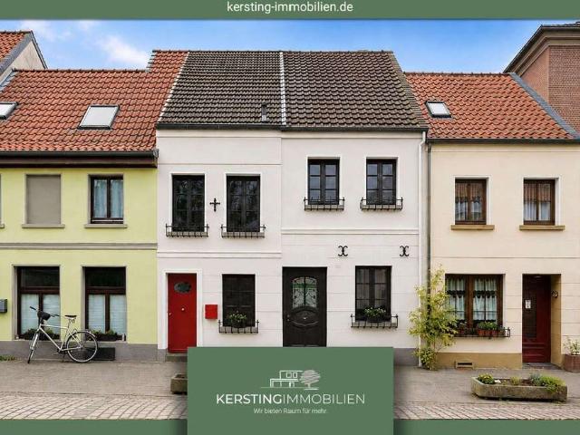 Haus zum Kaufen in Krefeld Linn 429.000,00 EUR 153.91 m²