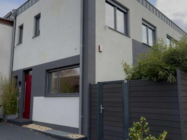 Haus zum Kaufen in Krefeld Oppum 899.000,00 EUR 139.6 m²