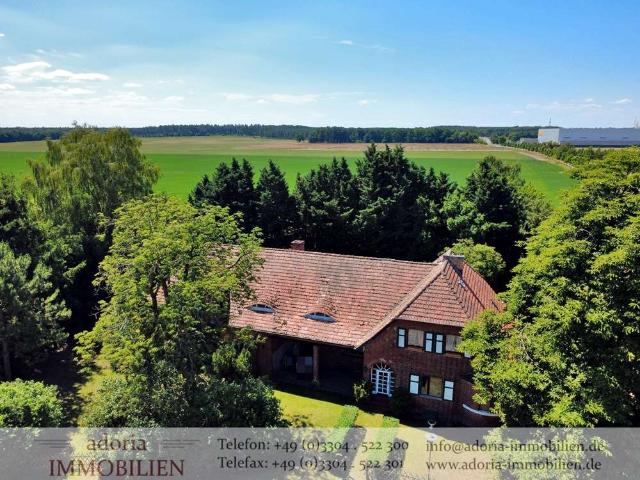 Haus zum Kaufen in Kremmen Staffelde 990.000,00 EUR 148.03 m²