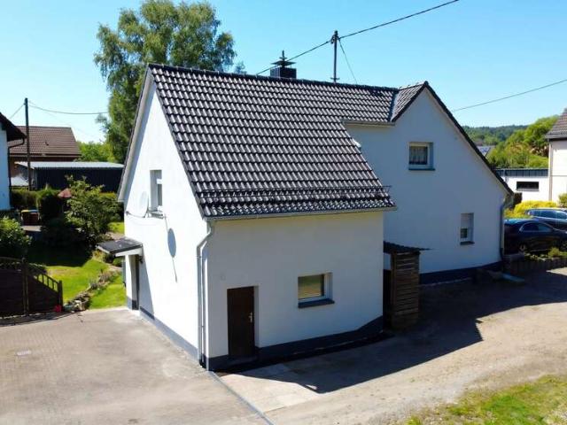 Haus zum Kaufen in Kreuztal 279.000,00 EUR 148 m²