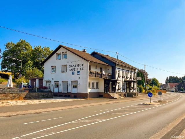 Haus zum Kaufen in Kreuztal 299.000,00 EUR 542.49 m²