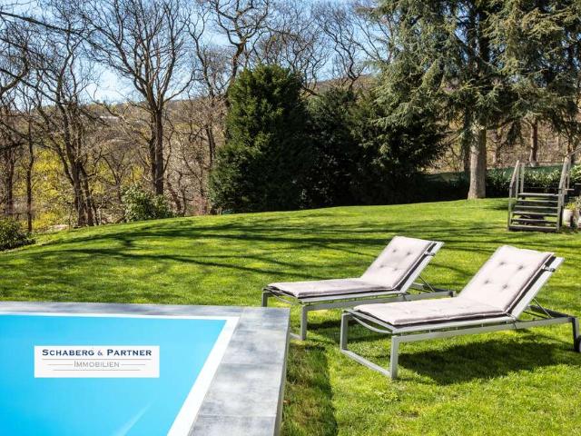Haus zum Kaufen in Kronberg 5.900.000,00 EUR 570 m²