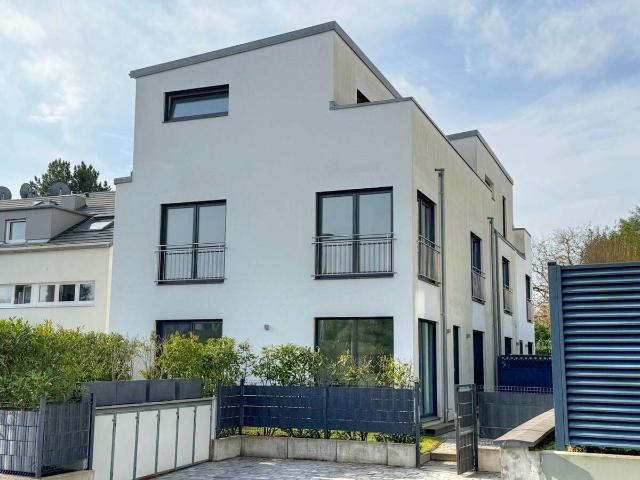 Haus zum Kaufen in Kronberg im Taunus 970.000,00 EUR 187 m²