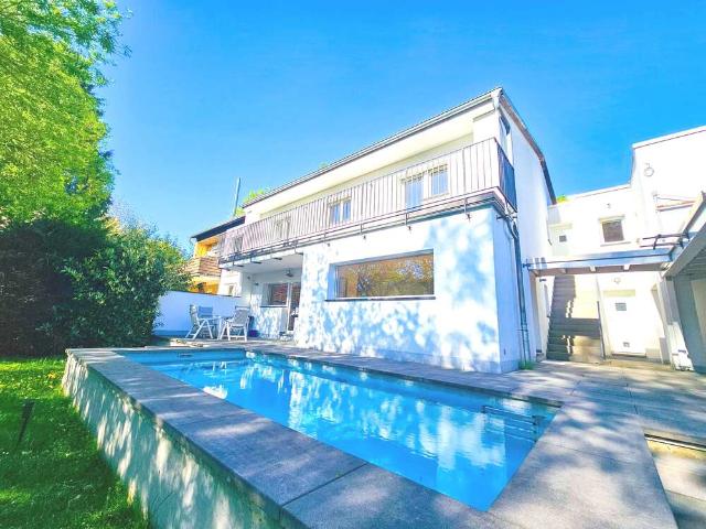 Haus zum Kaufen in Kronberg im Taunus 995.000,00 EUR 204 m²