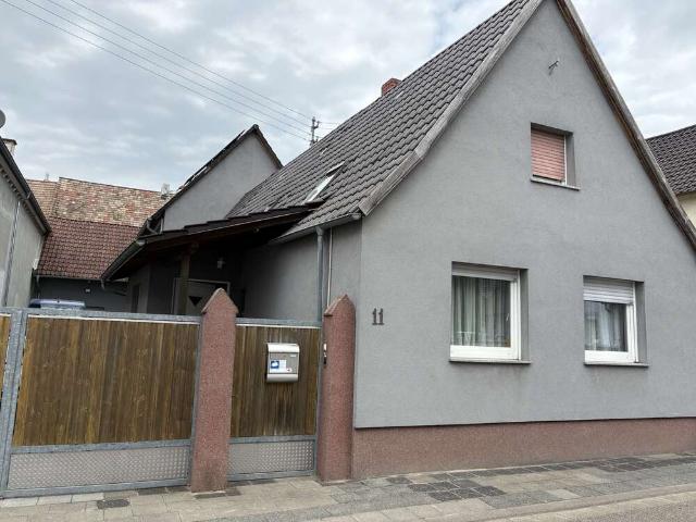 Haus zum Kaufen in Kuhardt 410.000,00 EUR 271 m²