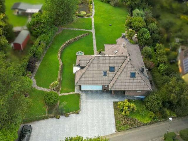 Haus zum Kaufen in Kürten 840.000,00 EUR 215 m²