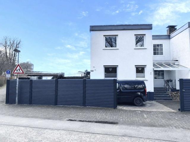 Haus zum Kaufen in Höxter 289.000,00 EUR 111.61 m²