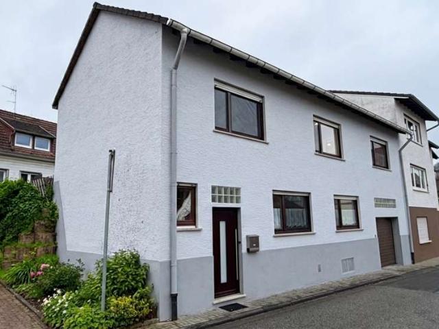 Haus zum Kaufen in Hochspeyer 299.800,00 EUR 130 m²