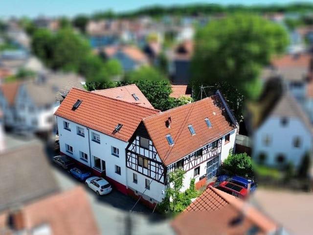 Haus zum Kaufen in Hofheim 799.000,00 EUR 372 m²
