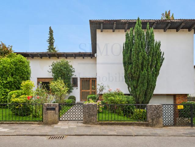 Haus zum Kaufen in Hofheim am Taunus 929.000,00 EUR 209 m²