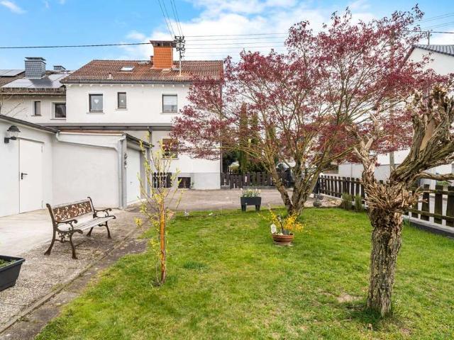 Haus zum Kaufen in Hofheim am Taunus Langenhain 550.000,00 EUR 154.5 m²