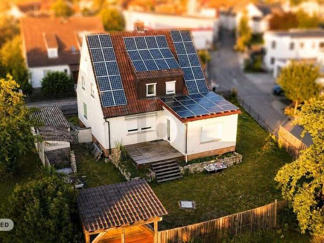 Haus zum Kaufen in Hofheim in Unterfranken 255.000,00 EUR 120 m²