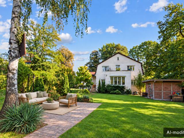 Haus zum Kaufen in Hohen Neuendorf 1.500.000,00 EUR 337.08 m²