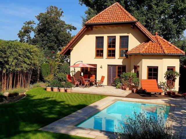 Haus zum Kaufen in Hohen Neuendorf 1.550.000,00 EUR 162 m²