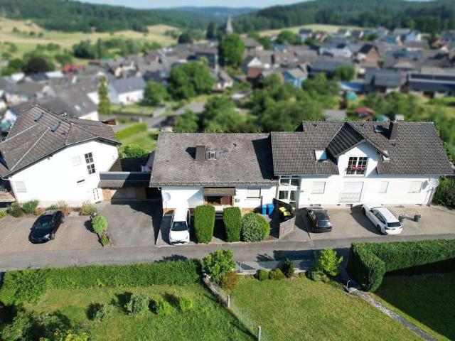Haus zum Kaufen in Hohenahr Altenkirchen 958.500,00 EUR 694.71 m²