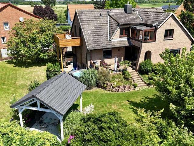 Haus zum Kaufen in Hohnhorst 449.000,00 EUR 200 m²