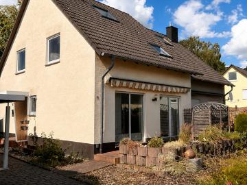 Haus zum Kaufen in Holzwickede 365.000,00 EUR 130 m²