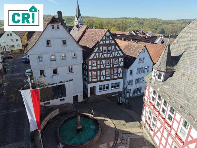 Haus zum Kaufen in Homberg Ohm 295.000,00 EUR 300.56 m²