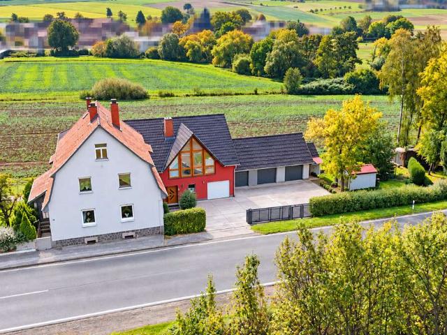 Haus zum Kaufen in Homberg Ohm Nieder Ofleiden 399.000,00 EUR 306 m²