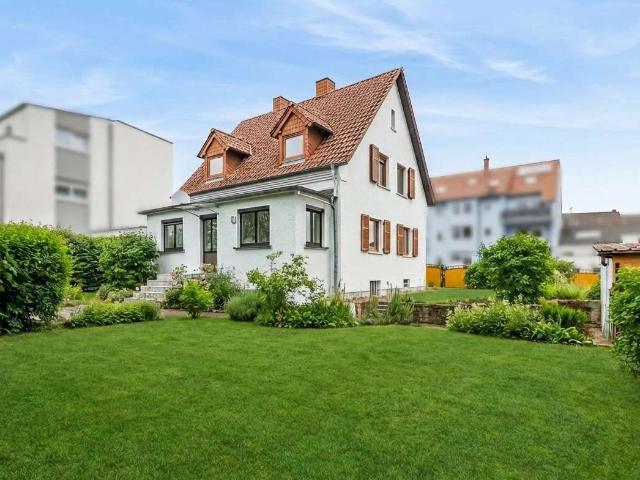 Haus zum Kaufen in Homburg 325.000,00 EUR 125 m²