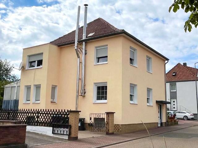 Haus zum Kaufen in Homburg 339.000,00 EUR 160 m²