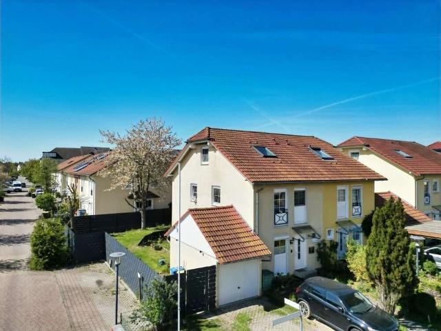 Haus zum Kaufen in Hoppegarten 449.000,00 EUR 103.67 m²