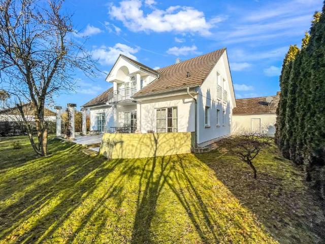 Haus zum Kaufen in Horhausen 570.000,00 EUR 168 m²