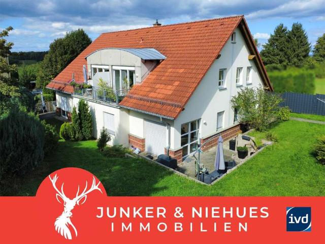 Haus zum Kaufen in Horn Bad Meinberg 315.000,00 EUR 246 m²