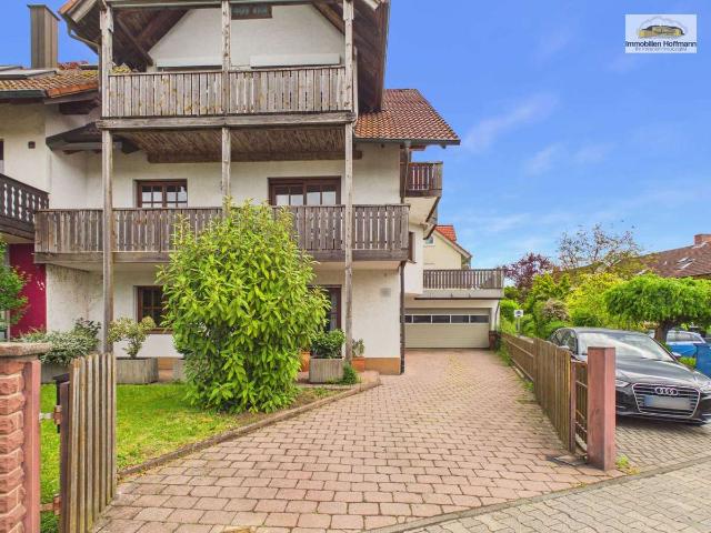 Haus zum Kaufen in Hösbach 899.000,00 EUR 263 m²
