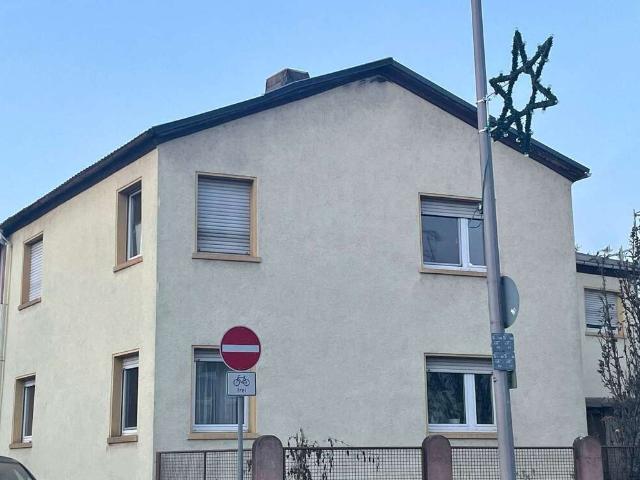 Haus zum Kaufen in Hattersheim am Main 405.000,00 EUR 153.7 m²