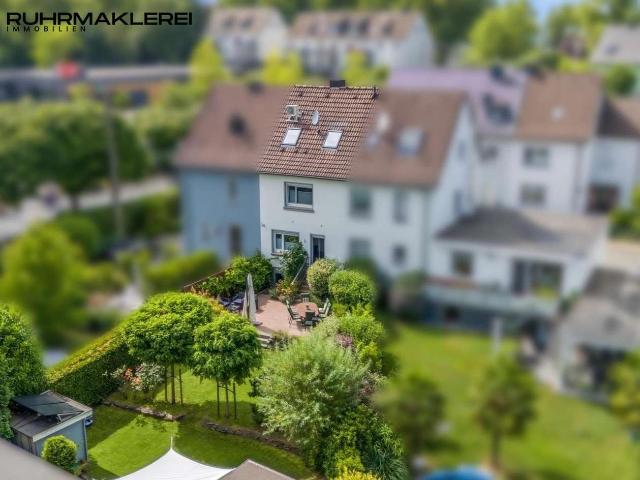 Haus zum Kaufen in Hattingen 379.000,00 EUR 112.24 m²