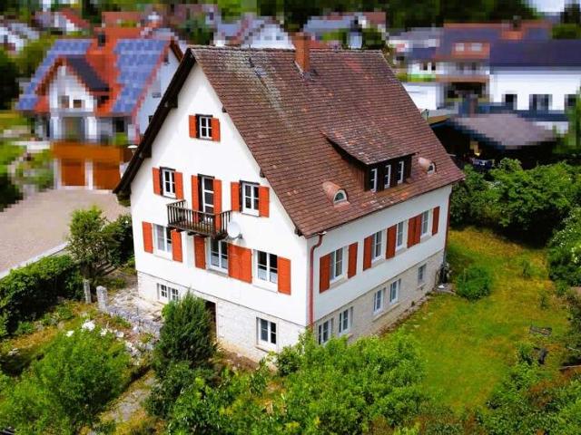 Haus zum Kaufen in Hayingen 295.000,00 EUR 230 m²