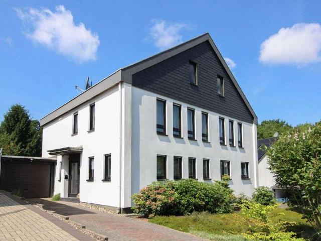 Haus zum Kaufen in Haan 739.000,00 EUR 303.08 m²