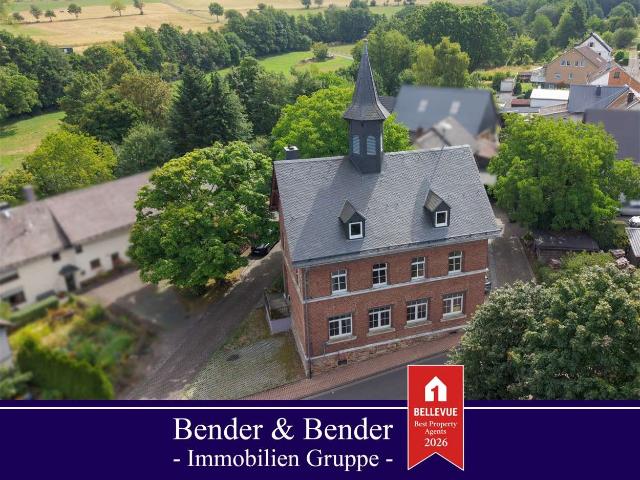 Haus zum Kaufen in Hachenburg VG 295.000,00 EUR 175 m²