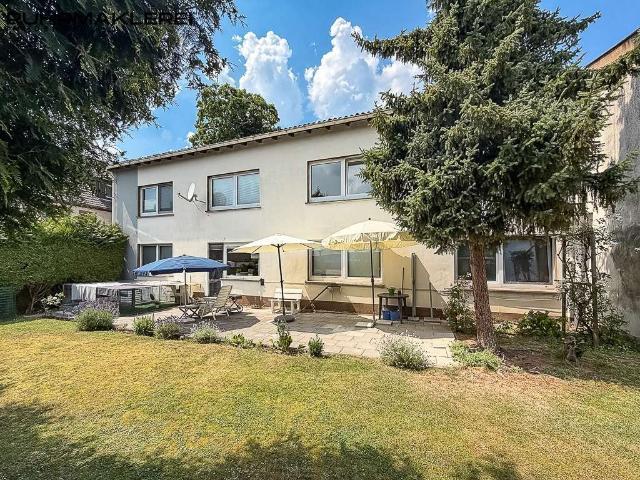 Haus zum Kaufen in Hagen 398.000,00 EUR 303.81 m²