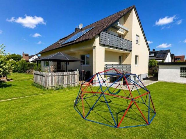 Haus zum Kaufen in Hagenbüchach 699.000,00 EUR 260 m²