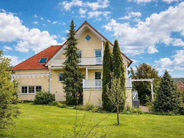 Haus zum Kaufen in Hainsfarth 435.000,00 EUR 146.1 m²