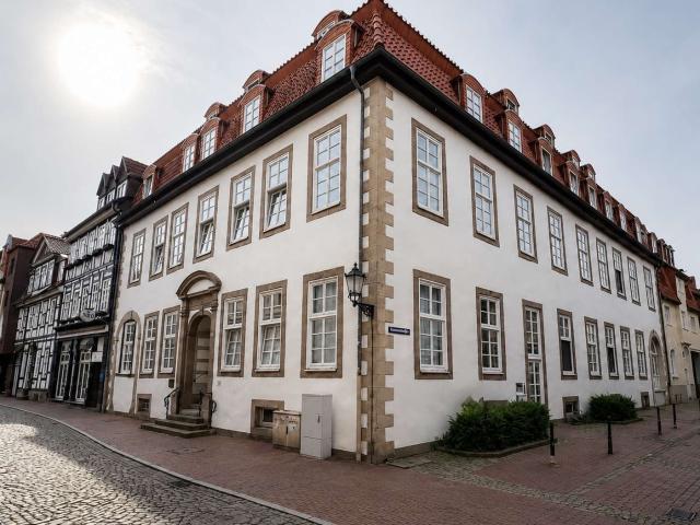 Haus zum Kaufen in Hameln 1.700.000,00 EUR 1040 m²