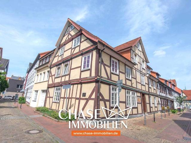 Haus zum Kaufen in Hameln 549.000,00 EUR 485.66 m²