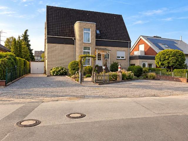 Haus zum Kaufen in Hamm Uentrop 599.000,00 EUR 268 m²
